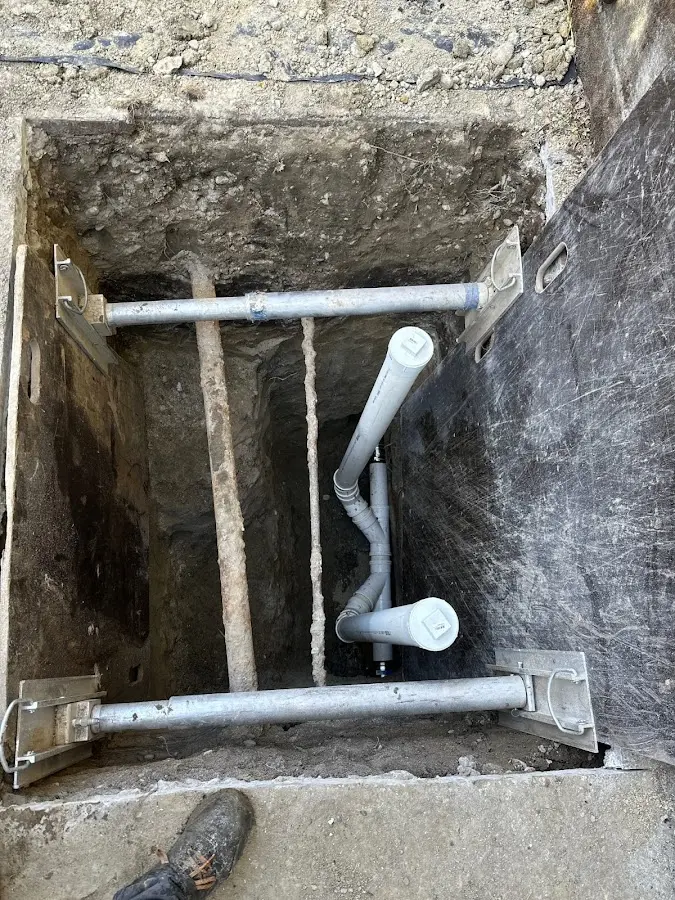 Experienced plumber completing Gas Line Repair work in Dade City North